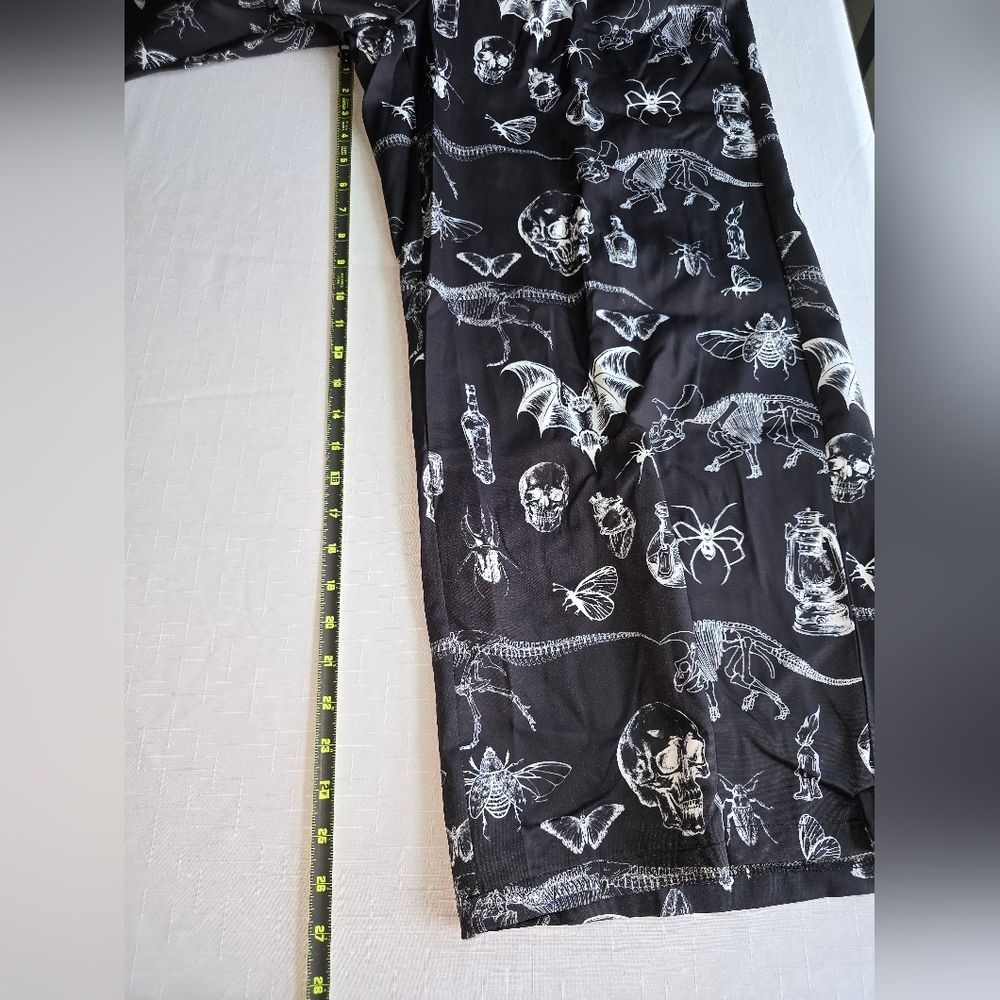 ROMWE Black and White Gothic Print Overalls Jumpsuit Whimsygoth Apothecary - Picture 10 of 11